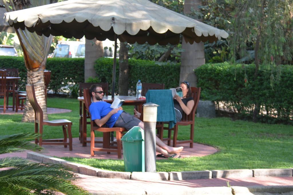 The Charity Hotel International Arusha Eksteriør bilde